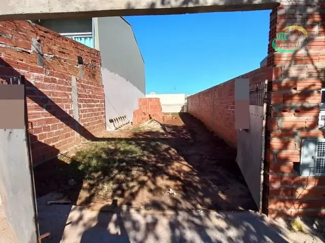Terreno com 125m², à venda, no bairro Jardim Nova Alvorada em Hortolândia