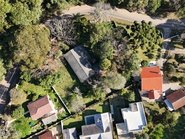 Terreno com 200m², à venda, no bairro Butiatuvinha em Curitiba