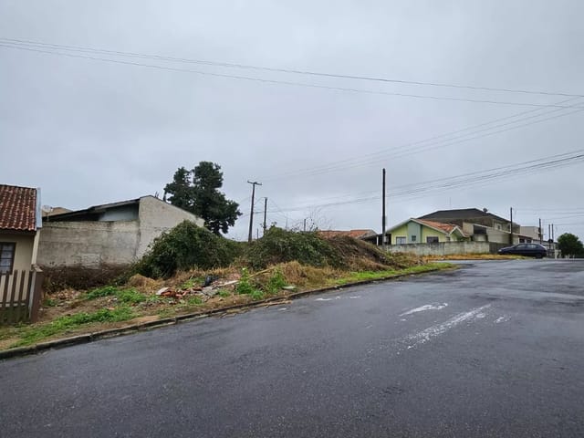 Terreno à venda, no bairro Jardim Céu Azul em Campo Largo