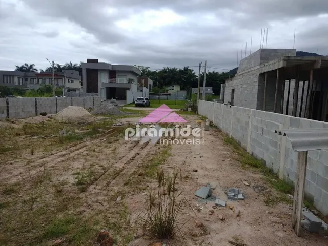 Terreno com 384m², à venda, no bairro MAR VERDE em Caraguatatuba