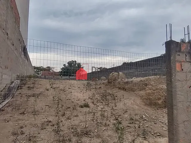 Terreno com 720m², à venda, no bairro Jardim Residencial Doutor Lessa em Pindamonhangaba