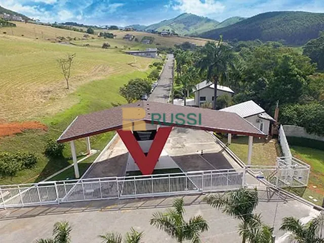 Terreno com 1000m², à venda, no bairro Village Parahybuna em Paraibuna