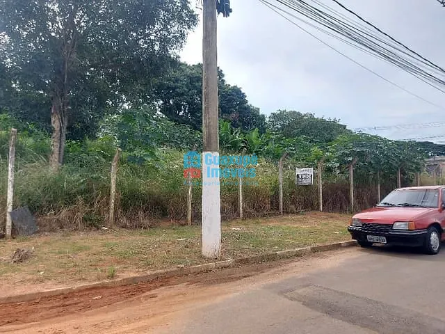 Terreno com 996m², à venda, no bairro Polo Industrial em Guaxupé