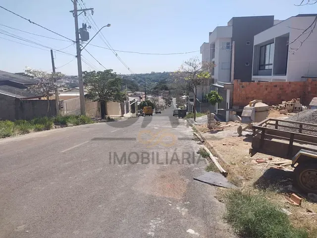 Terreno com 250m², à venda, no bairro Nova Jaguariúna II em Jaguariúna