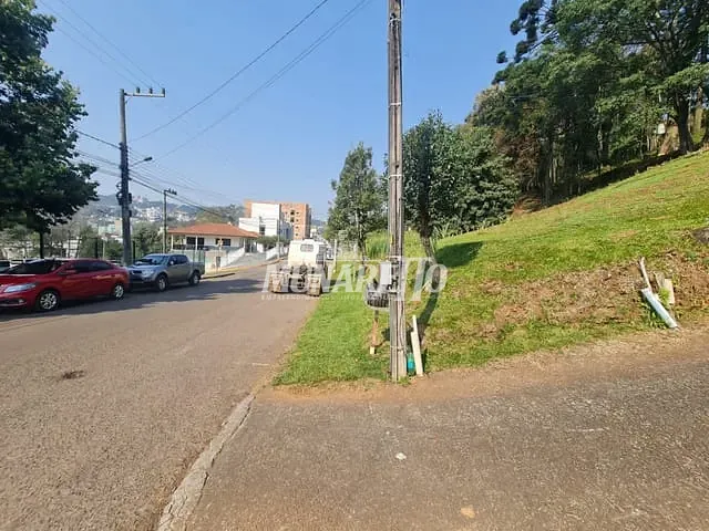 Terreno com 1011m², à venda, no bairro Nossa Senhora da Salete em Concórdia