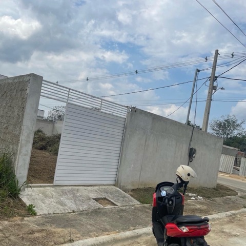 Terreno com 241m², à venda, no bairro Cidade Jardim em Campos dos Goytacazes