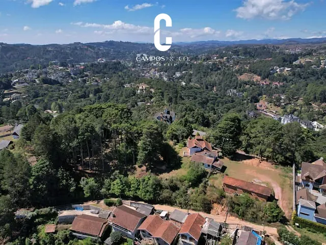 Terreno com 7975m², à venda, no bairro Vila Inglesa em Campos do Jordão