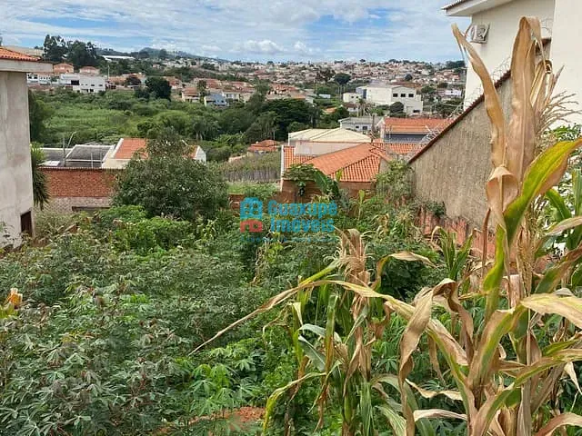 Terreno com 360m², à venda, no bairro Jardim Primavera em Guaxupé