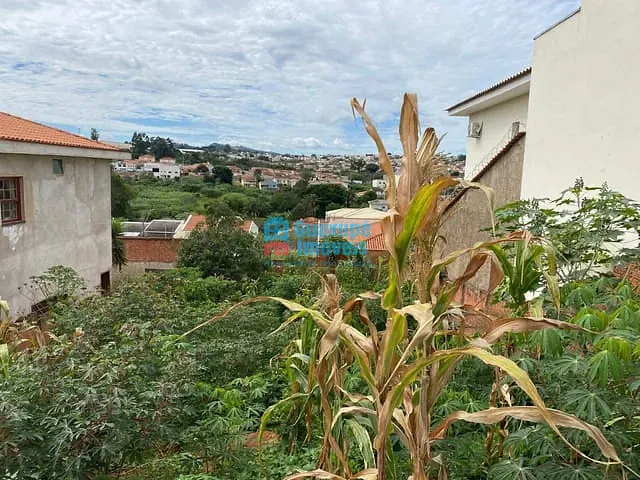 Terreno com 360m², à venda, no bairro Jardim Primavera em Guaxupé