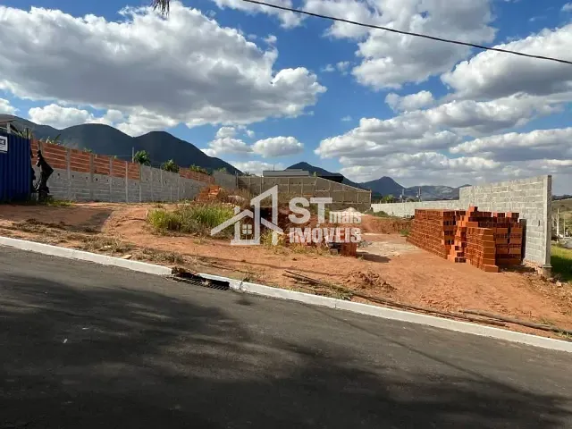 Terreno com 1000m², à venda, no bairro Recanto Verde em Andradas