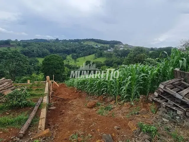 Terreno com 450m², à venda, no bairro Linha São Paulo em São Paulo