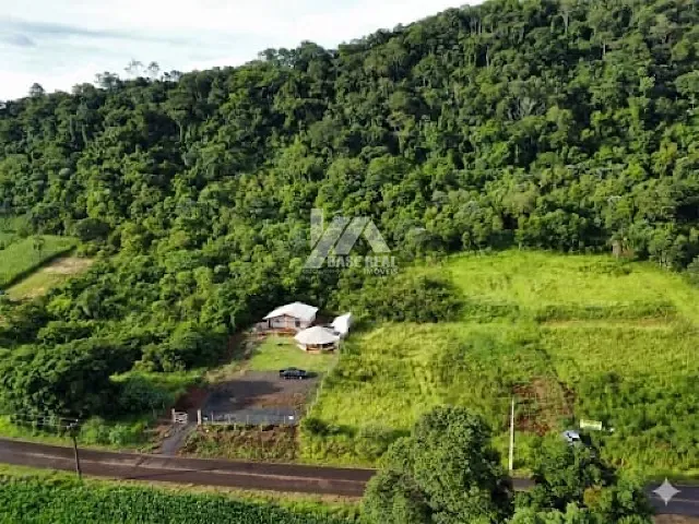 Terreno com 975m², à venda, no bairro Alagado em Candói