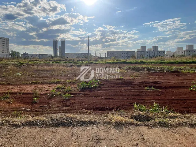 Terreno com 200m², à venda, no bairro Loteamento Reynaldo Mendes em Uberaba