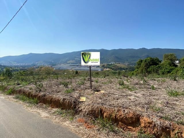 Terreno com 1200m², à venda, no bairro Godoy em Extrema