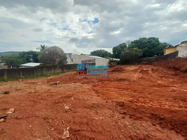 Terreno com 800m², à venda, no bairro Centro em Guaxupé