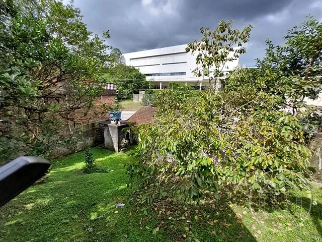 Terreno com 730m², à venda, no bairro Jardim Roschel em São Paulo