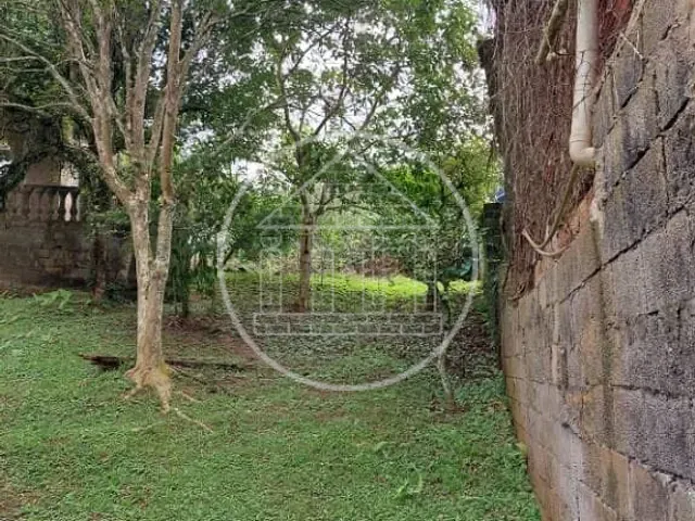 Terreno com 730m², à venda, no bairro Jardim Roschel em São Paulo