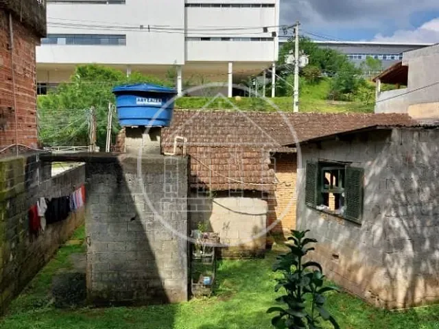 Terreno com 730m², à venda, no bairro Jardim Roschel em São Paulo