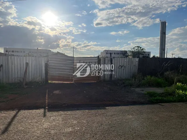 Terreno com 200m², à venda, no bairro Loteamento Reynaldo Mendes em Uberaba