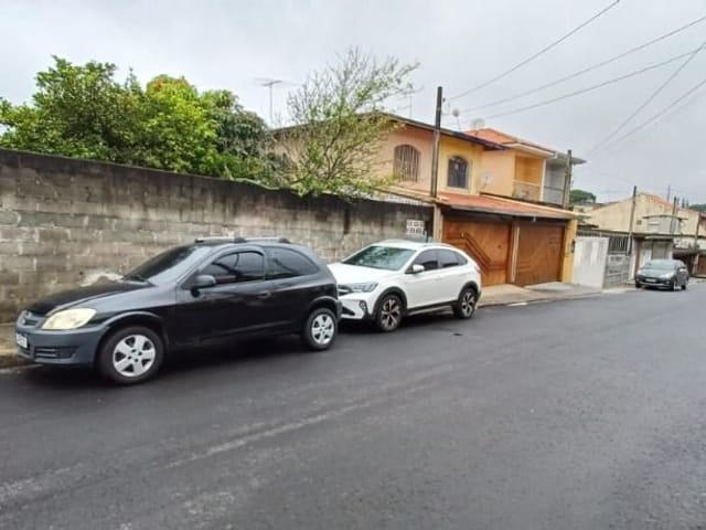 Terreno com 250m², à venda, no bairro Parque Sao George em Cotia