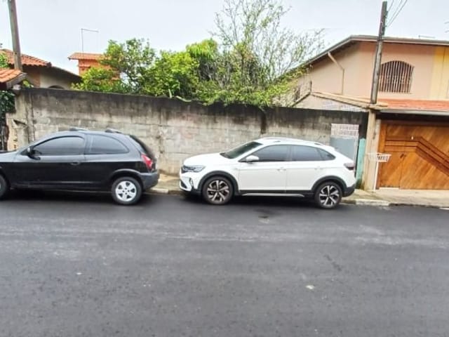 Terreno com 250m², à venda, no bairro Parque Sao George em Cotia