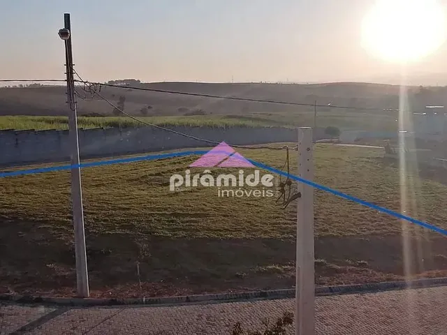 Terreno com 753m², à venda, no bairro Caçapava em Caçapava
