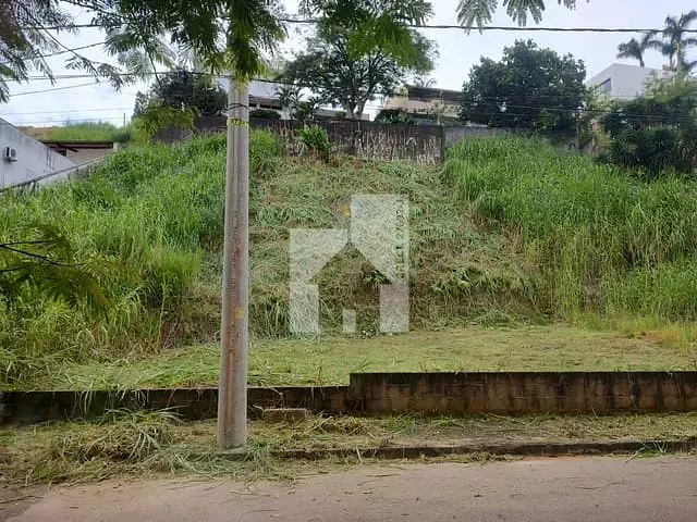 Terreno com 390m², à venda, no bairro Jardim Brasil em Jundiaí