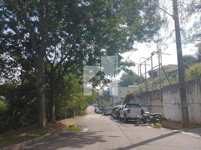 Terreno com 390m², à venda, no bairro Jardim Brasil em Jundiaí