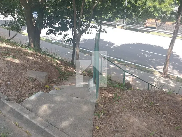 Terreno com 390m², à venda, no bairro Jardim Brasil em Jundiaí