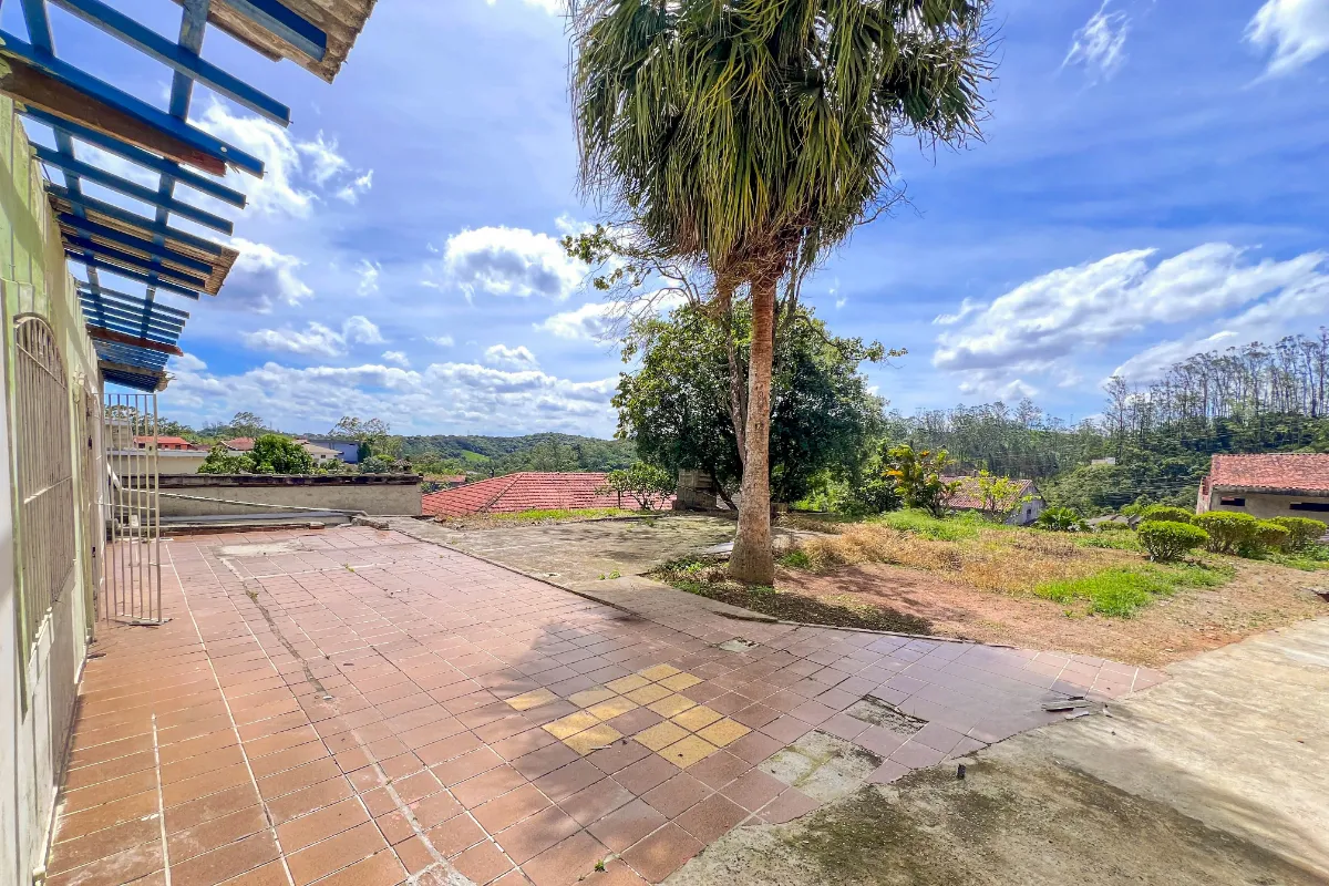 Terreno residencial para venda em Santa Luzia, 646m²