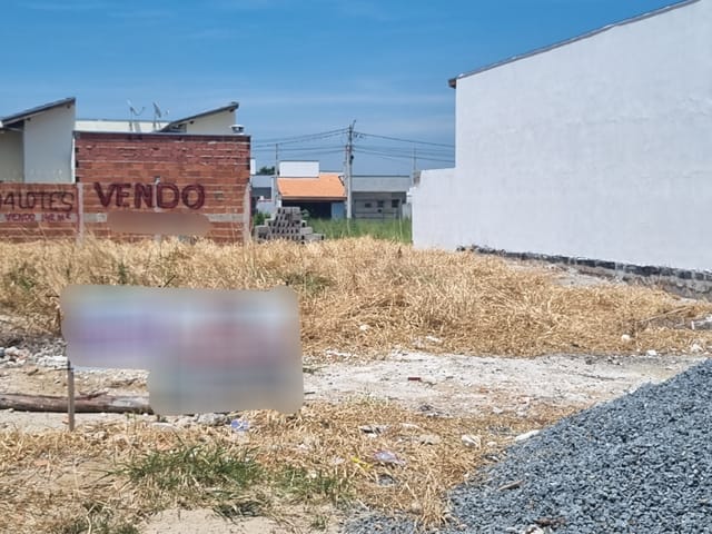 Terreno com 141m², à venda, no bairro Conjunto Habitacional Terra dos Ipês I (Sul) em Pindamonhangaba