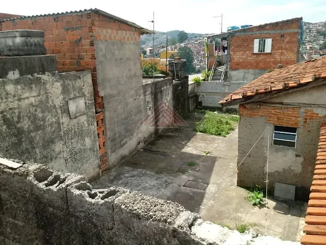 Terreno com 568m², à venda, no bairro Jardim Zaira em Mauá