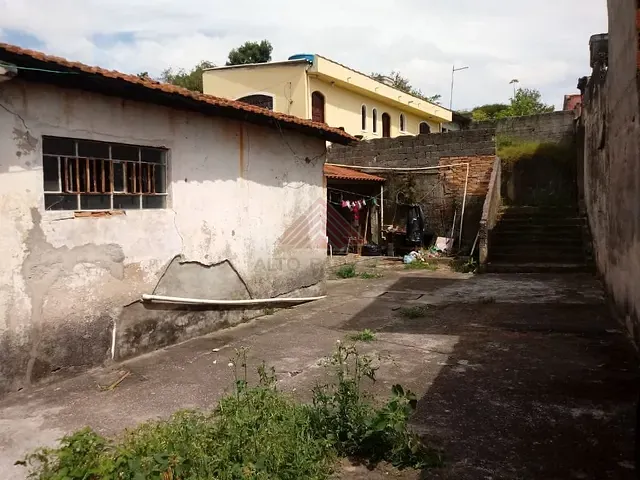 Terreno com 568m², à venda, no bairro Jardim Zaira em Mauá