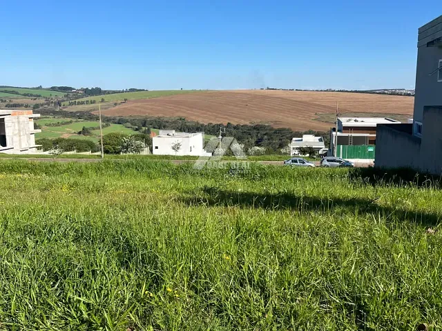 Terreno com 311m², à venda, no bairro Jardim Carvalho em Ponta Grossa