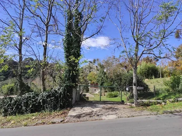Terreno com 10950m², à venda, no bairro Cruzeiro em Caxias do Sul