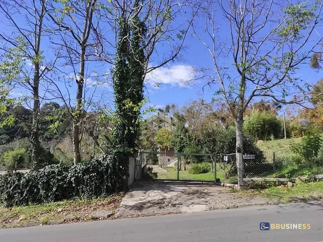 Terreno com 10950m², à venda, no bairro Cruzeiro em Caxias do Sul