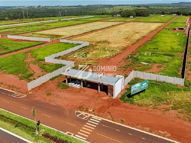 Terreno com 300m², à venda, no bairro Boa Vista em Uberaba