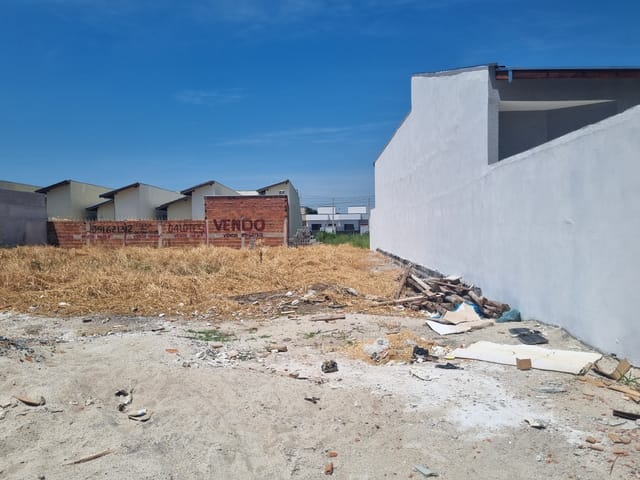 Terreno com 139m², à venda, no bairro Conjunto Habitacional Terra dos Ipês I (Sul) em Pindamonhangaba