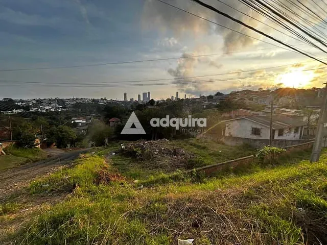 Terreno com 462m², à venda, no bairro Uvaranas em Ponta Grossa