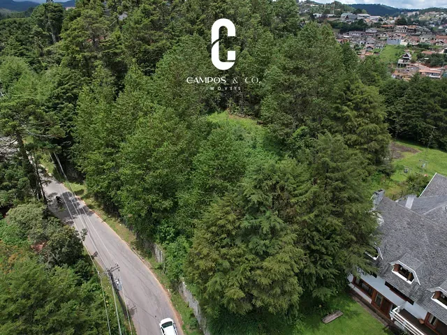 Terreno com 1964m², à venda, no bairro Vila Inglesa em Campos do Jordão