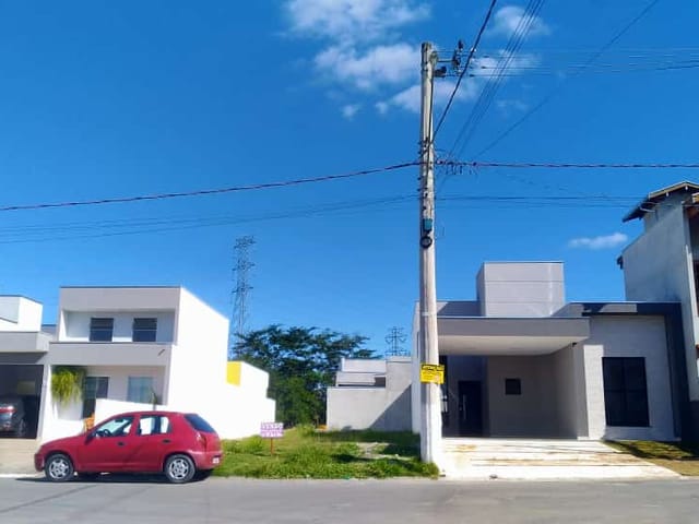 Terreno com 200m², à venda, no bairro Residencial Vila Romana em Pindamonhangaba