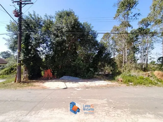 Terreno com 504m² 1 quarto e 1 banheiro, à venda, no bairro Parque do Terceiro Lago em São Paulo