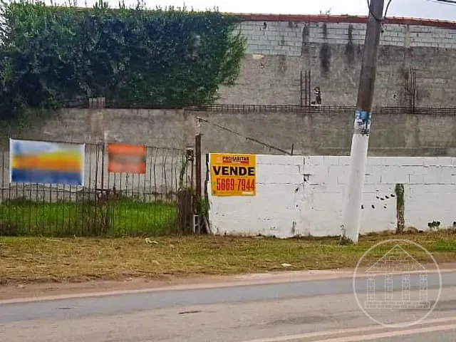 Terreno com 320m², à venda, no bairro Balneário São José em São Paulo