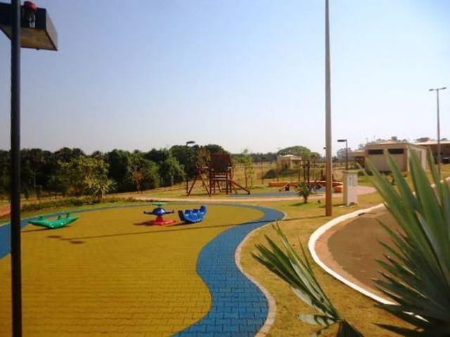 Foto do Terreno - Terreno à venda 300M², Estância dos Ipês, Uberaba - MG | ZUCATO IMOBILIARIA LTDA