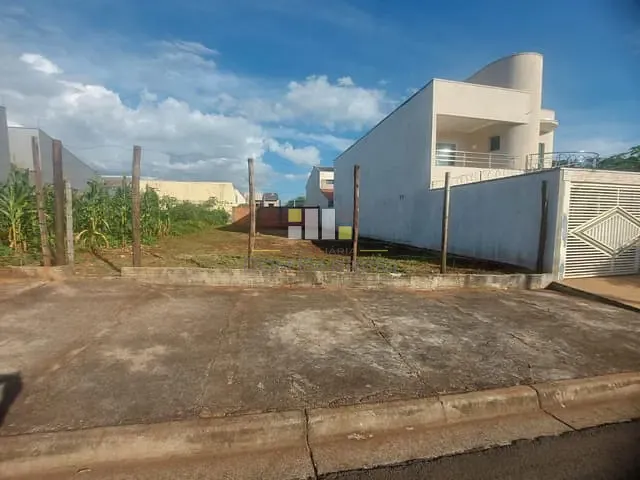 Terreno com 250m², à venda, no bairro Jardim Residencial Ravagnani em Sumaré