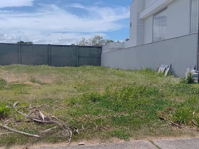 Terreno com 449m², à venda, no bairro Parque Rodoviário em Campos dos Goytacazes