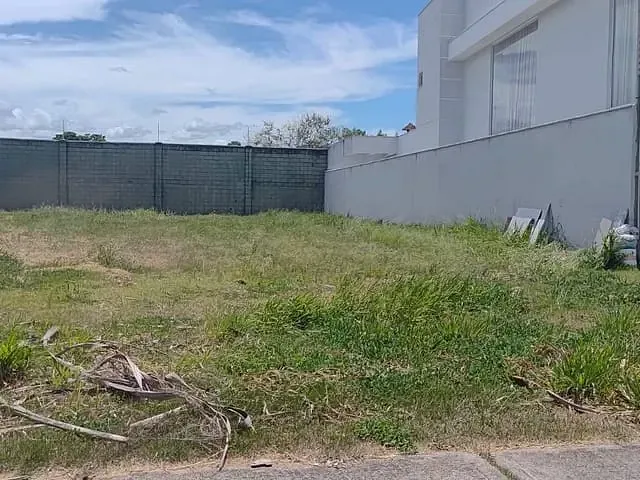Terreno com 449m², à venda, no bairro Parque Rodoviário em Campos dos Goytacazes