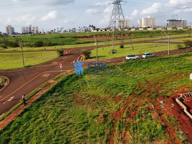 Terreno com 424m², à venda, no bairro Abussafe em Londrina