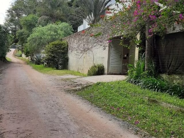 Terreno com 1200m², à venda, no bairro Jardim Santa Paula em Cotia