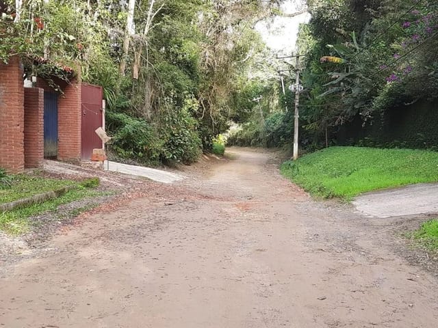 Terreno com 1200m², à venda, no bairro Jardim Santa Paula em Cotia